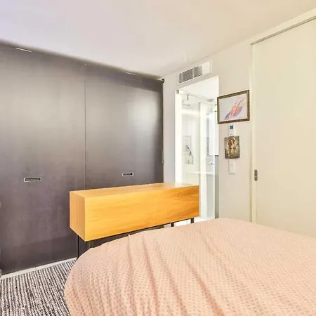 Bright Functional Flat With Balcony- View Pantheon Appartamento *
